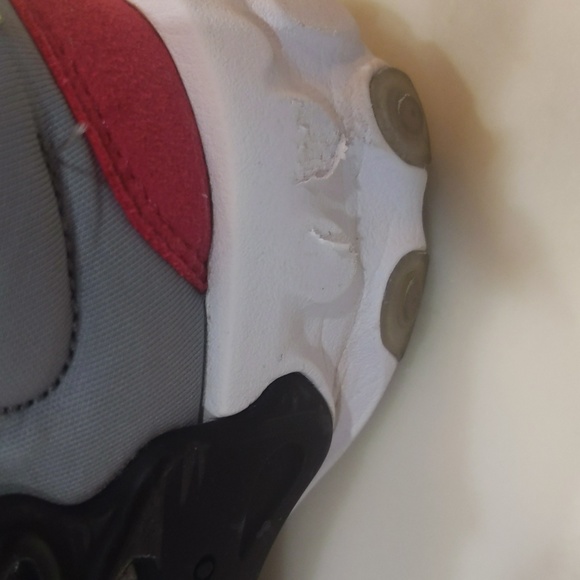 Nike React Presto Wolfe grey black pink wolf volt youth size 4 - Picture 10 of 11